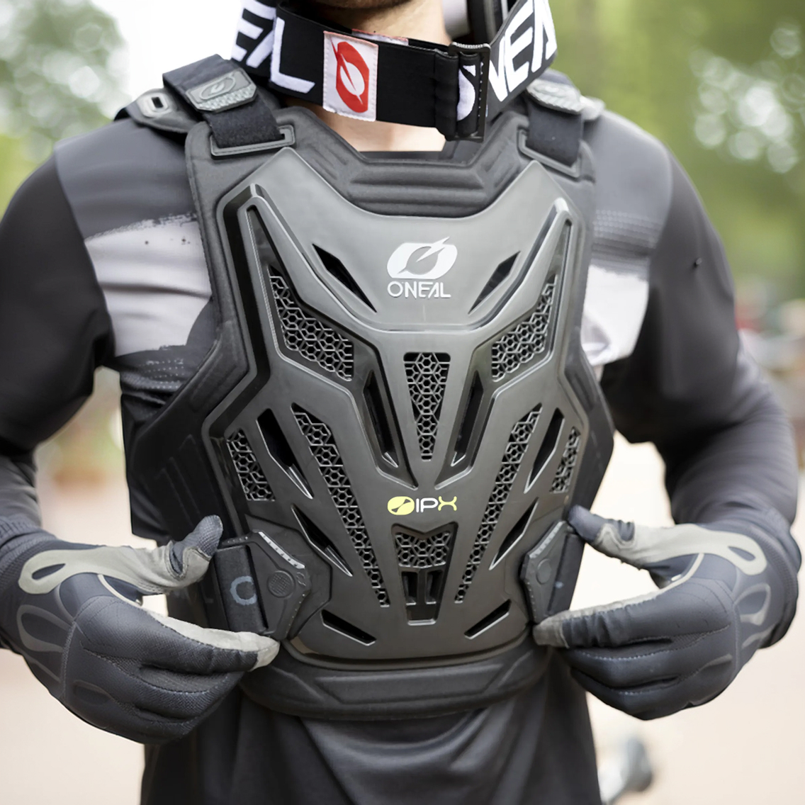 O'Neal გულ-მკერდის დამცავი Split Chest Lite 9